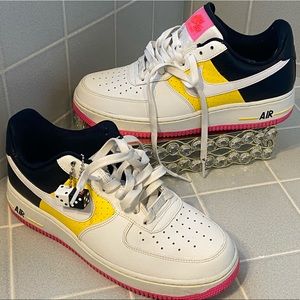 Women’s multi Color Nike Air Max Size 9